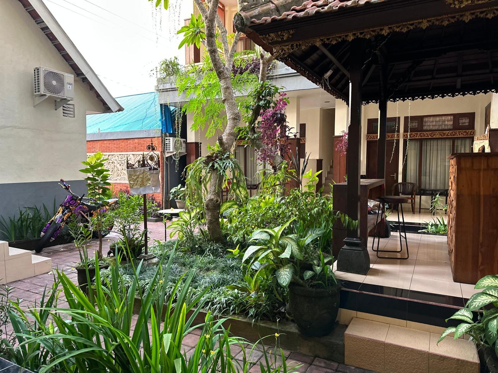 Brata Inn Ubud Exteriör bild